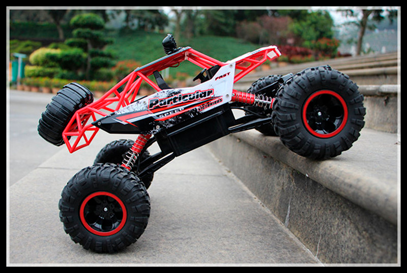 Carro de Controle Remoto Off-Road 1:12 / 1:16 4WD