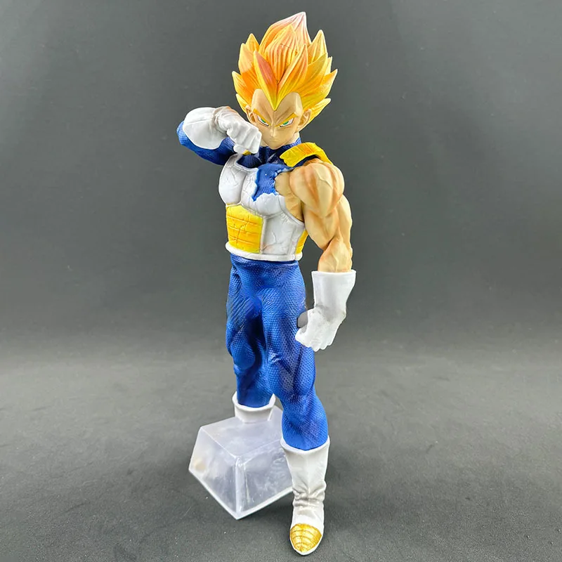 Boneco Anime Dragon Ball Z Vegeta 28cm