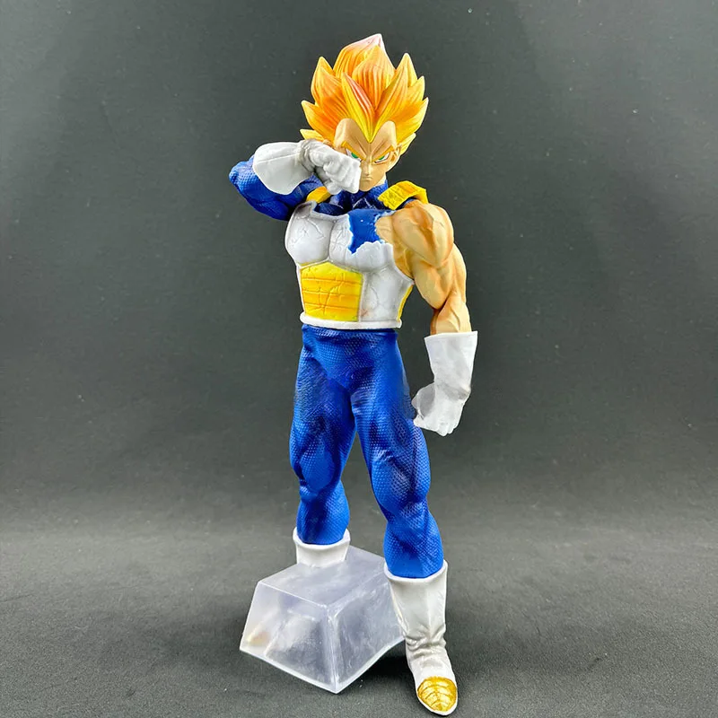 Boneco Anime Dragon Ball Z Vegeta 28cm